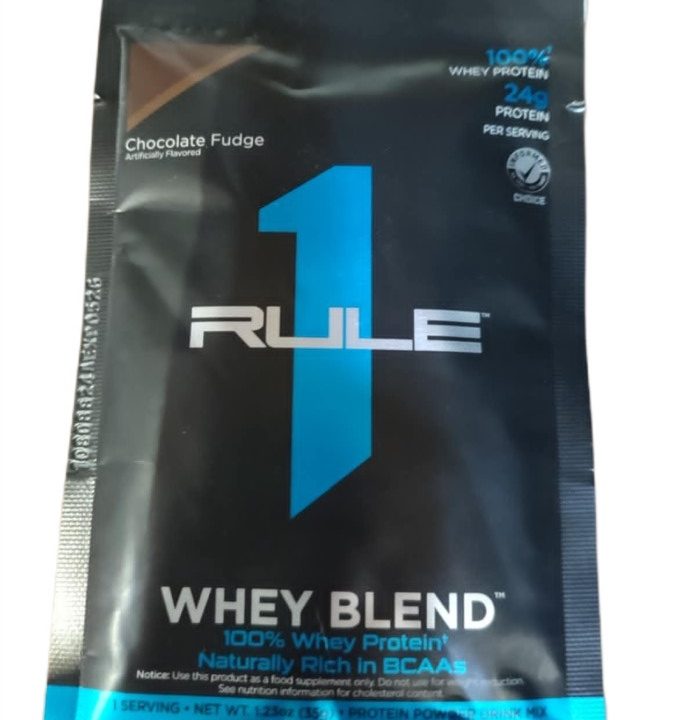 R1 Whey Blend, Chocolate Fudge - 35 grams (1 serving)